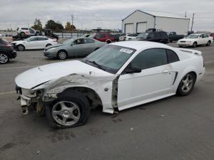 Ford Mustang 3.8L 6 2004