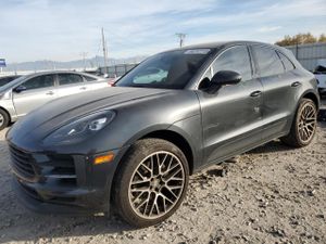Porsche Macan 2.0L 4 2020