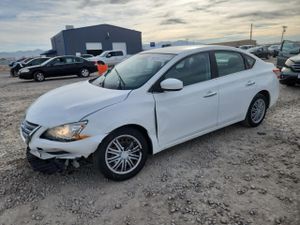 Nissan Sentra S 1.8L 4 2015