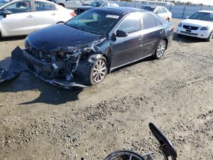 Toyota Camry BASE 2.5L 4 2012
