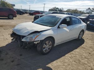 Nissan Altima BASE 2.5L 4 2011