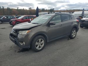 Toyota Rav4 XLE 2.5L 4 2013