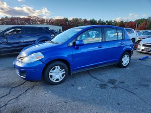 Nissan Versa S 1.8L 4 2012