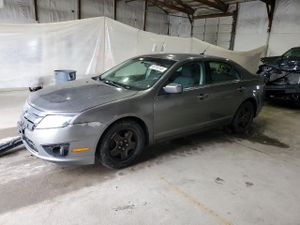 Ford Fusion SE 2.5L 4 2011