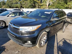 Toyota Highlander XLE 3.5L 6 2015