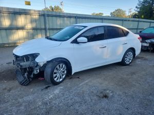 Nissan Sentra S 1.8L 4 2015