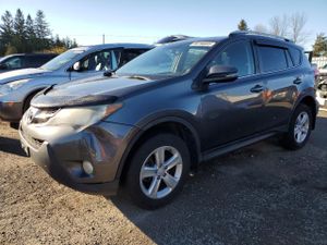 Toyota Rav4 XLE 2.5L 4 2013