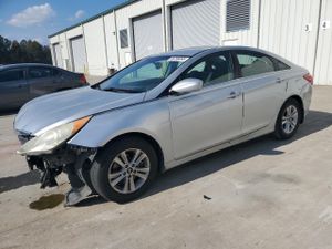 Hyundai Sonata GLS 2.4L 4 2013