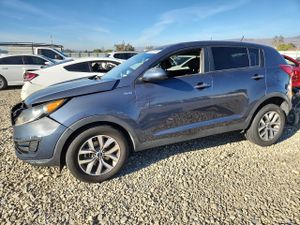 Kia Sportage LX 2.4L 4 2014