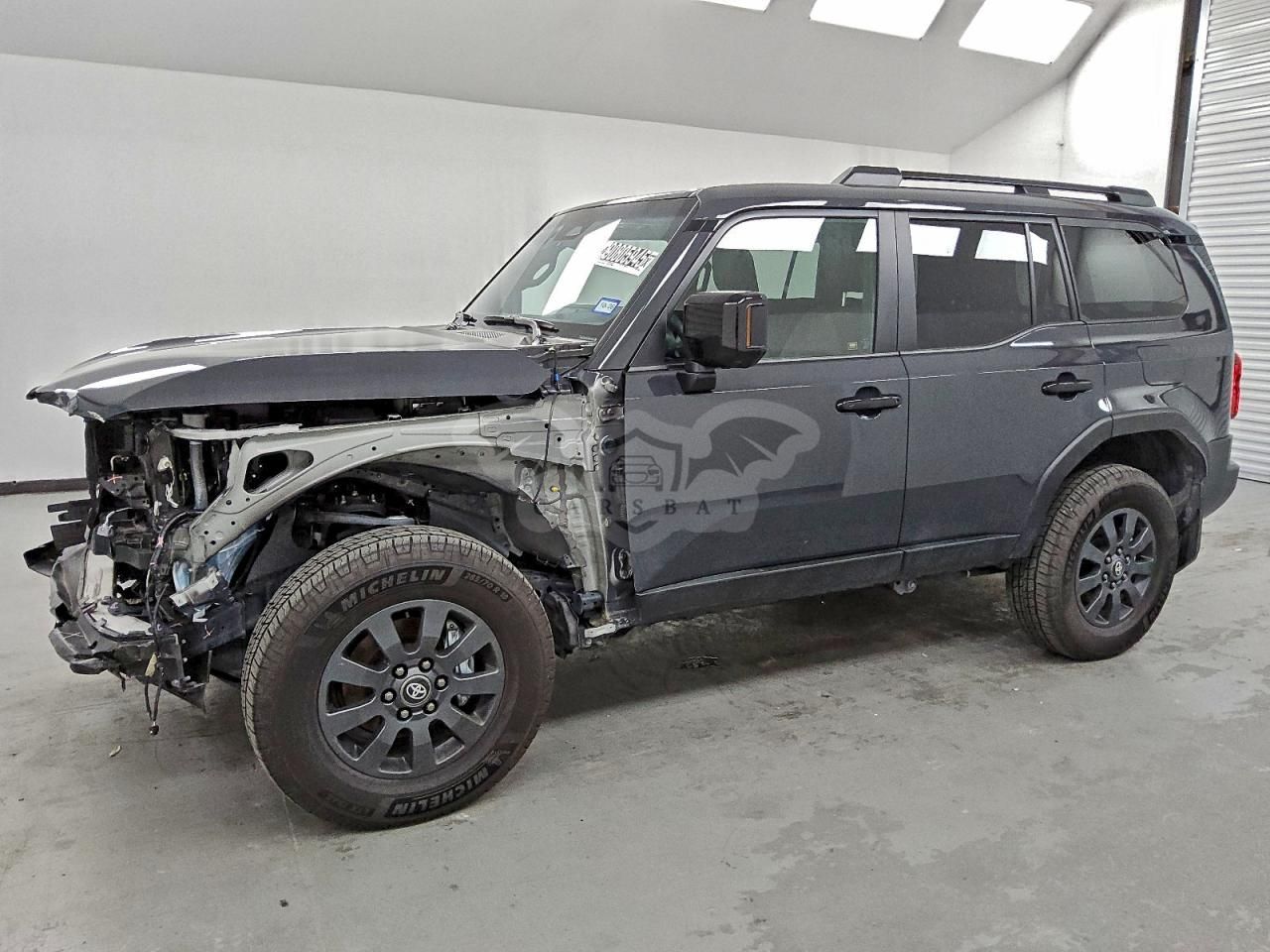 Toyota Land Cruiser BASE 2.4L 4 2024