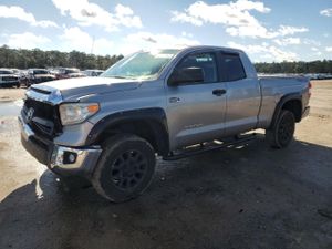Toyota Tundra DOUBLE CAB SR 5.7L 8 2014