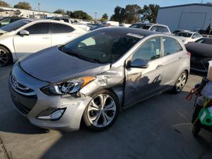 Hyundai Elantra 1.8L 4 2013