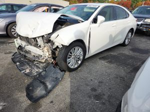 Lexus ES 350 3.5L 6 2013