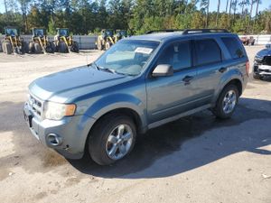 Ford Escape XLT 3.0L 6 2012