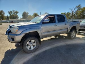 Toyota Tacoma DOUBLE CAB 4.0L 6 2015