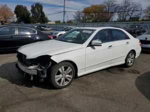 Mercedes-Benz E 350 4MATIC 3.5L 6 2013