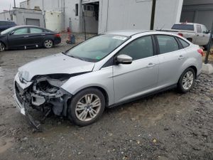 Ford Focus SEL 2.0L 4 2012