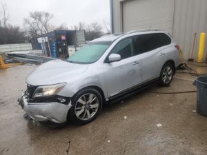 Nissan Pathfinder S 3.5L 6 2014