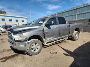 Dodge RAM SLT 5.7L 8 2012