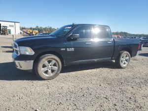 RAM 1500 SLT 5.7L 8 2015