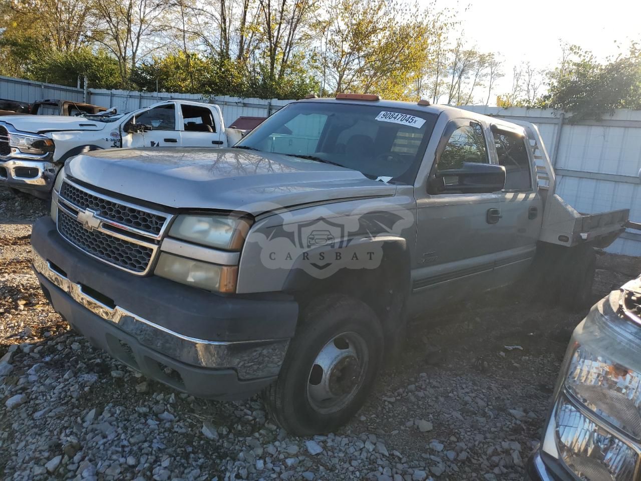 Chevrolet Silverado 2500 K3500 6.6L 8 2005