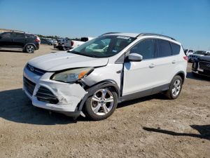 Ford Escape SE 2.0L 4 2015
