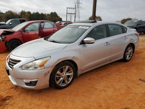 Nissan Altima 2.5 2.5L 4 2015