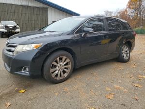 Toyota Venza LE 2.7L 4 2013