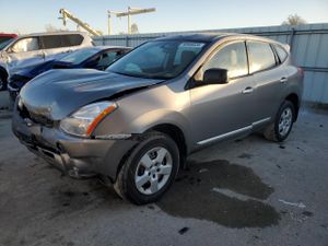 Nissan Rogue S 2.5L 4 2013