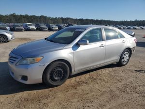Toyota Camry BASE 2.5L 4 2010