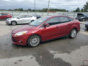 Ford Focus TITANIUM 2.0L 4 2014