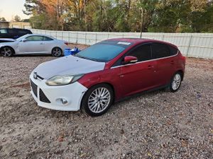 Ford Focus TITANIUM 2.0L 4 2014