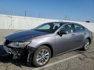 Lexus ES 300H 2.5L 4 2013