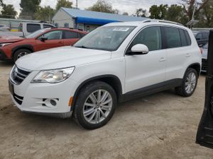 Volkswagen Tiguan S 2.0L 4 2010