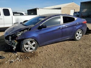 Hyundai Elantra GLS 1.8L 4 2013