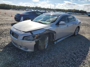 Nissan Maxima S 3.5L 6 2013
