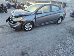 Hyundai Accent GLS 1.6L 4 2013