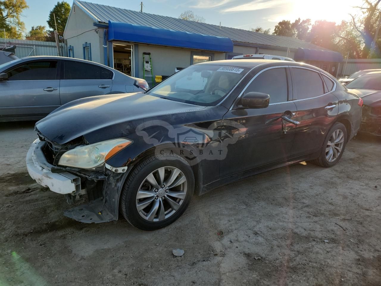 Infiniti M37 3.7L 6 2012