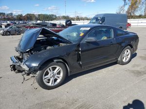 Ford Mustang 3.7L 6 2013