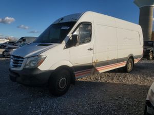 Freightliner Sprinter 2500 2.1L 4 2014