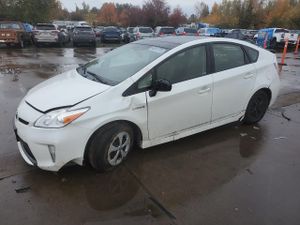 Toyota Prius 1.8L 4 2015