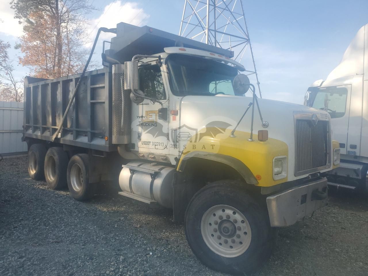 International PayStar 5500I 15.0L 6 2006