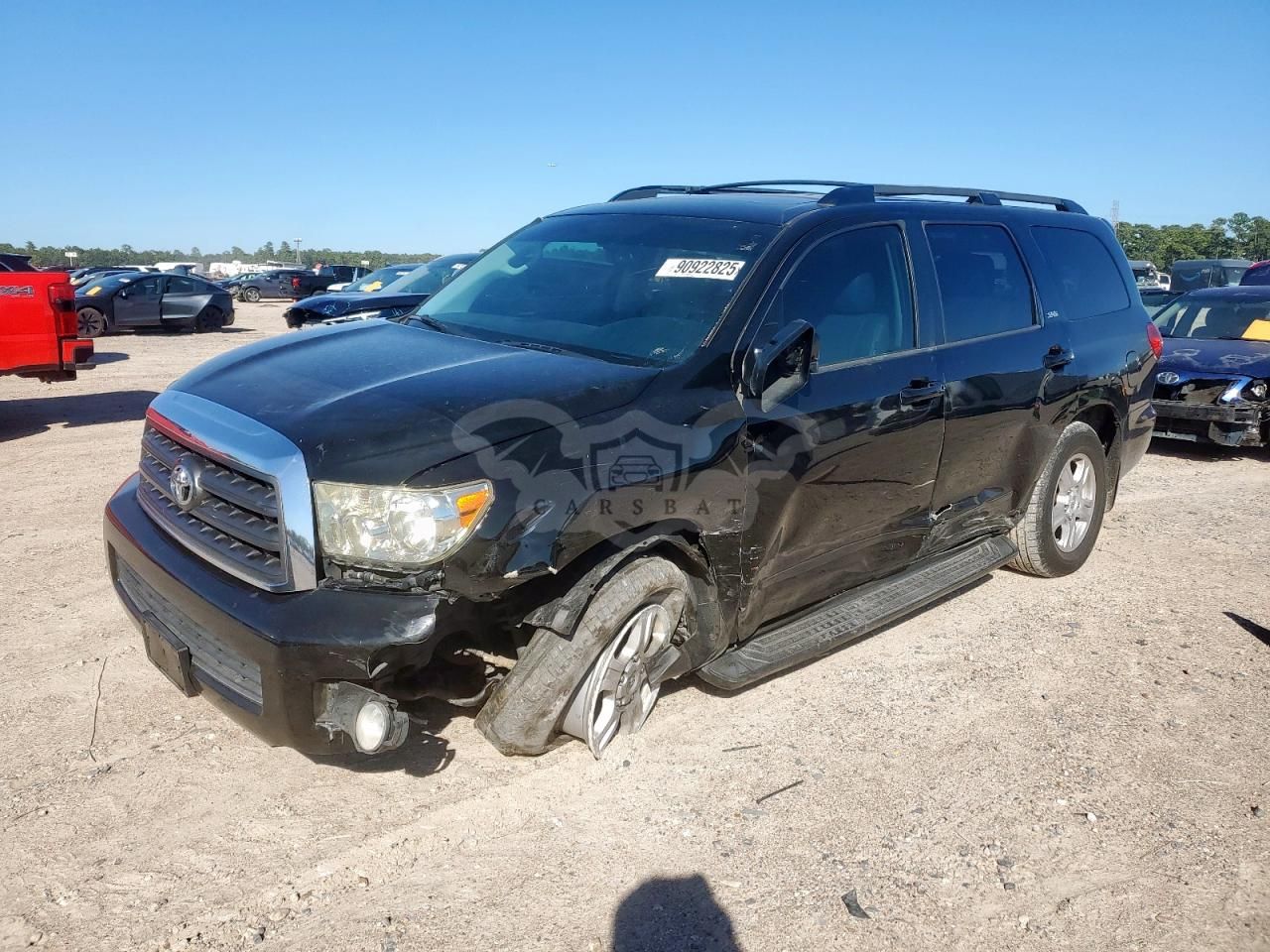 Toyota Sequoia SR5 5.7L 8 2015