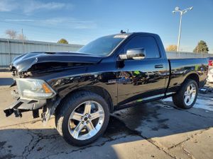 RAM 1500 SPORT 5.7L 8 2014