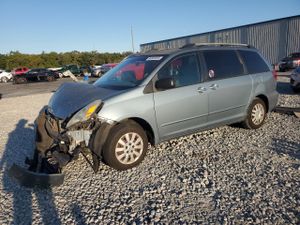 Toyota Sienna CE 3.3L 6 2004