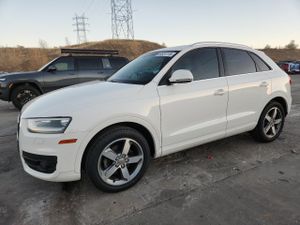 Audi Q3 PREMIUM PLUS 2.0L 4 2015