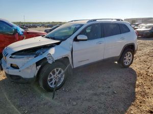Jeep Cherokee LATITUDE 2.4L 4 2015