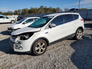 Ford Escape SE 1.6L 4 2015