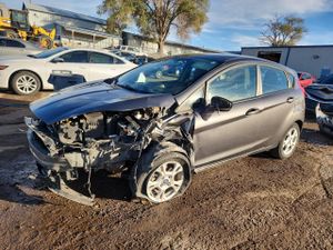 Ford Fiesta SE 1.6L 4 2015