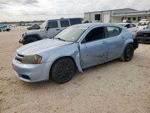 Dodge Avenger SE 2.4L 4 2013